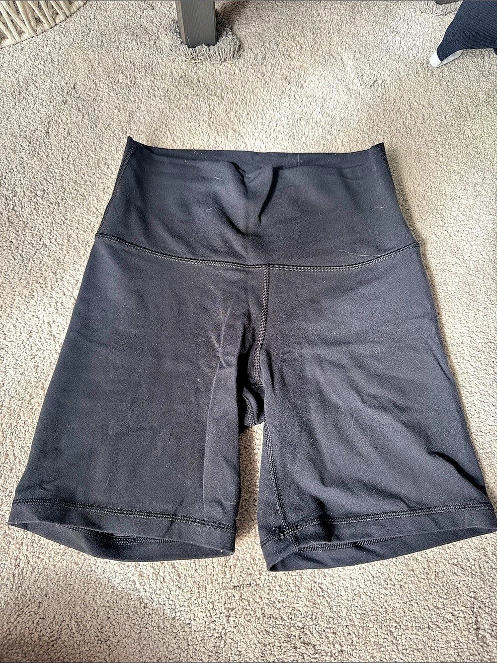Aritzia TNA Hi-Rise Bike Short Shorts Black Medium